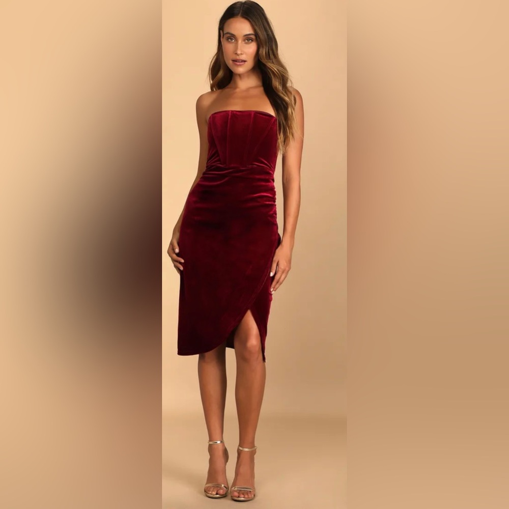 Lulu’s Glamorous Celebrations Wine Red Velvet Strapless Tulip Dress